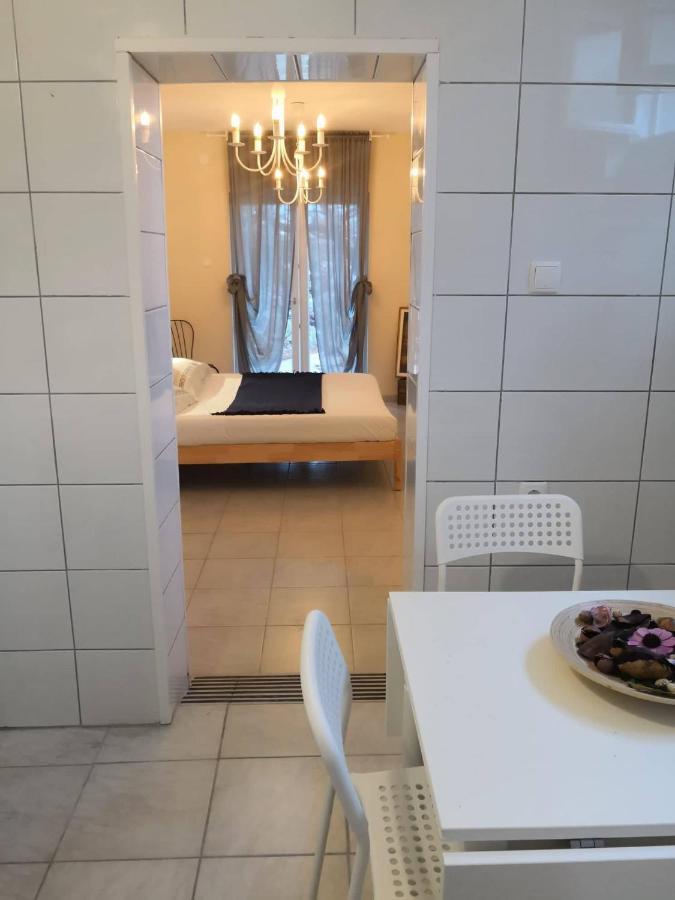 الشقق الفندقية باغفي  Yellow House Experience المظهر الخارجي الصورة