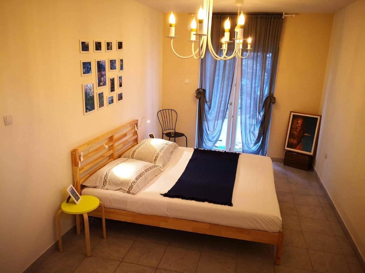 الشقق الفندقية باغفي  Yellow House Experience المظهر الخارجي الصورة